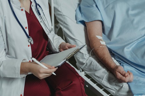 le medecin devant le nouvel interdit